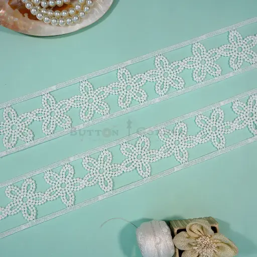 [AL530/87624-6X WHITE] Double Side Border Shuttle Lace