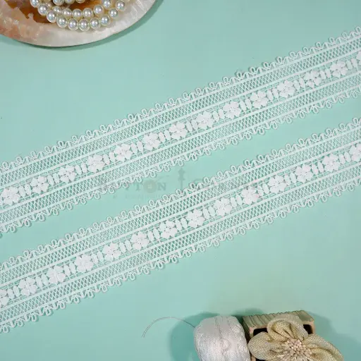 [AL2083 WHITE] Double Side Border Shuttle Lace