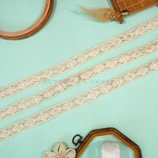 [EML470/3398 OFF WHT GOLD] Embroidery Thread, Metallic Yarn, Sequence, Net Lace