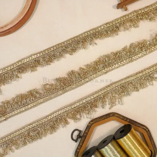 [KTL28/S3417 GOLD] Cotton, Lurex, Gota Hanging Lace