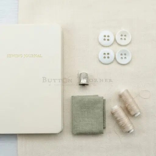 Cup Sonic Shape 4 Hole Polyester Shirt button