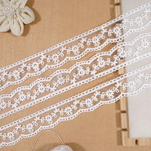 [NL244/8408 WHITE] One Side Border Net Lace