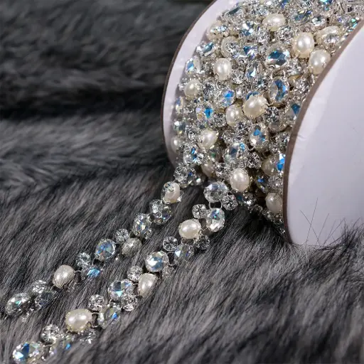 [H207 CRYSTAL WHT] Cluster Link Pearl, Crystal Rhinestone Prong Set Chain