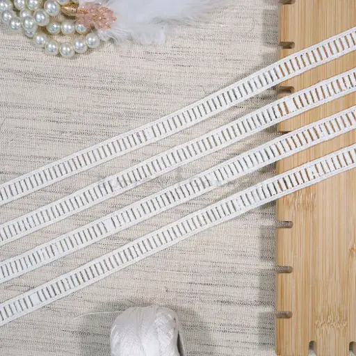 [19004 WHITE] Double-Sided Border Shuttle Lace