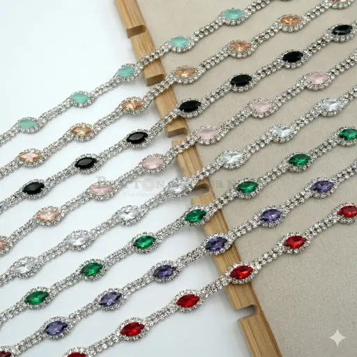 Marquise Stone Eye-Shaped Wavy Design Fancy Chain