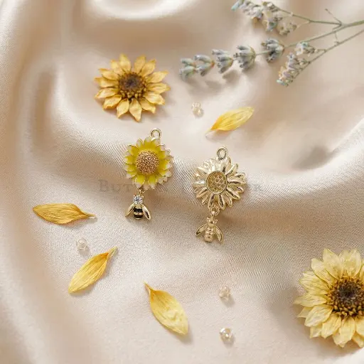 [FA778 LEMON LGT GOLD] Enamel Sunflower & Bumblebee Dangle Hanging