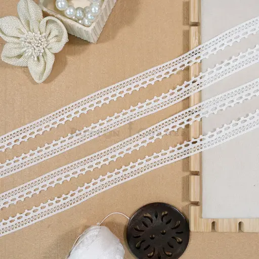 [NL279 WHITE] One Side Border Net Lace