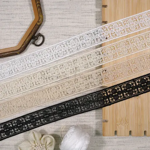 Double Side Border Shuttle Lace