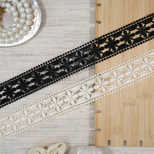 Double Side Border Shuttle Lace