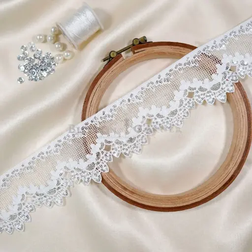 [NL283 WHITE] One Side Border Sequence Net Lace