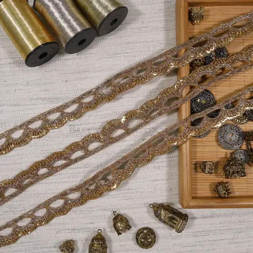 [FANL1839 ANTIQUE] Kora & Dabka, Glass Beads, Sequence Lace