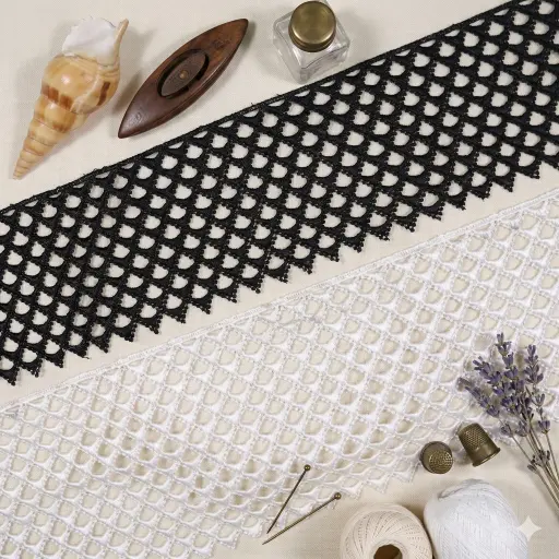 Honeycomb Mesh Design Shuttle Lace