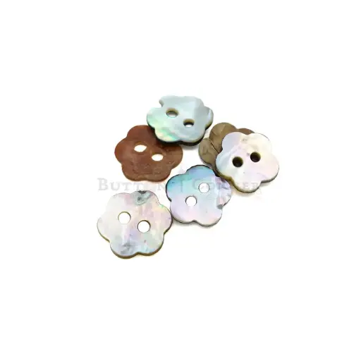 Agoya China Flower Shape 2 Hole Shell Button