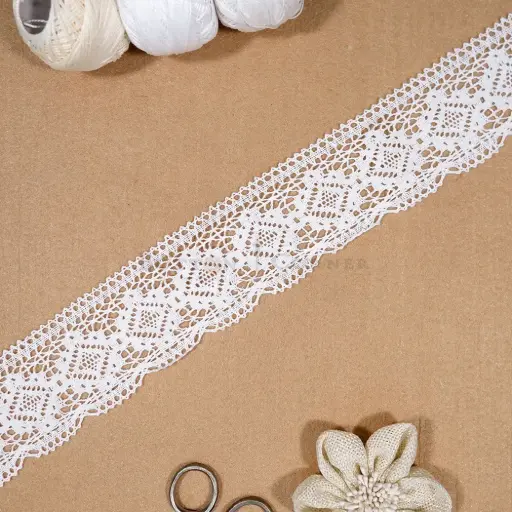 [CRL392 WHITE] One-Sided Border Crochet Lace