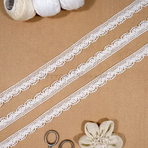 [CRL395 WHITE] One-Side Border Scallop Edge Crochet Lace