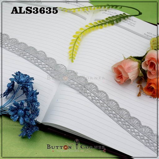 Metallic Yarn Shuttle Lace