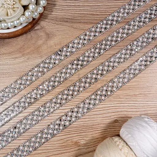[LN1102-2 WHITE] Stones Edges with Centre Glass Beads & Pearl Embellishment Stick-on Lace