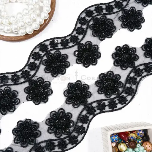[CS2690 BLACK] Flower Scallop Embellished with Glass Bead & Sequence Along Decorative Edge