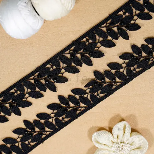 [D7247 PEARL BLK] Decorative Leaf Design Shuttle Lace with Pearl Accent