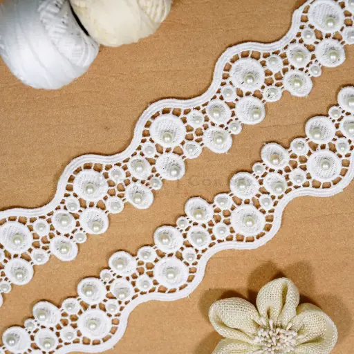 [D17921 PEARL WHITE] Wave Edge with Decorative Pearl Embellishment Shuttle Lace