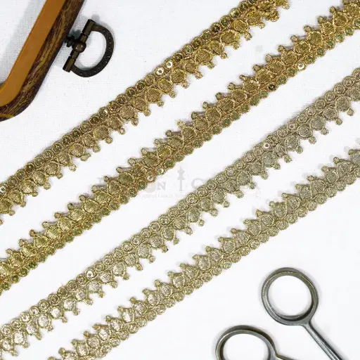 Sequence Embellishment Fancy Metallic Yarn Lace