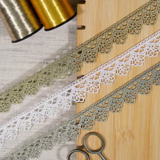 Blooming Blossom Pattern Fancy Metallic Yarn Zari Lace 