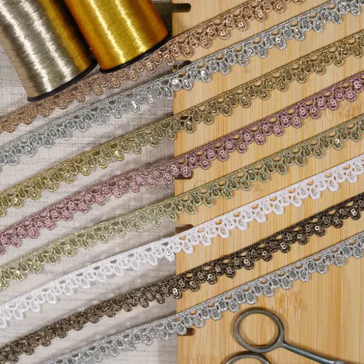Decorative Sequence Pattern Edge Fancy Metallic Yarn Zari Lace