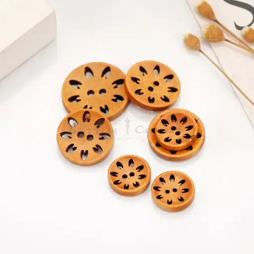 Openwork Floral Cutout Design 2-Hole Wooden Button