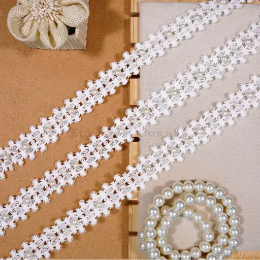 [D1797/D5321 WHITE PEARL] Double Side Border Shuttle Lace with Pearl