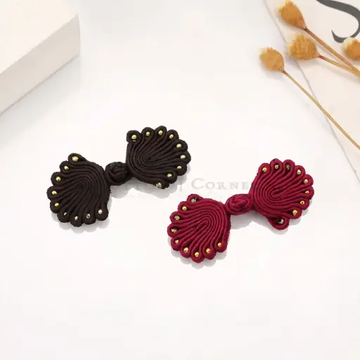 Nine Gold Beads Chinese Knot Frog Closure Button