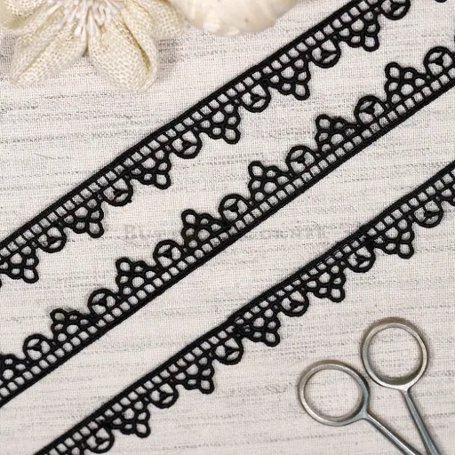 [ALN551 BLACK] One Side Border Scallop Edge Shuttle Lace
