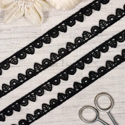 [ALN559 BLACK] Decorative Edge Side Border Shuttle Lace