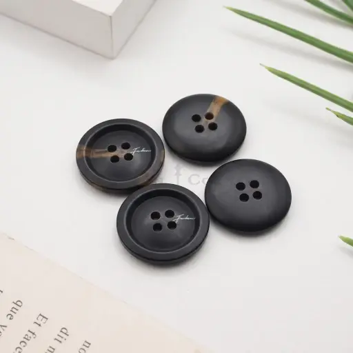 Fashion Embossed Concave Centre with Raised Border 4-Hole Rod Suiting Button