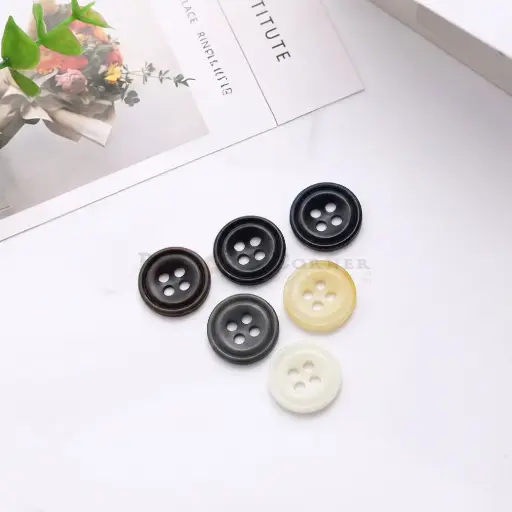 Gradient Ring Design with Thick Outer Rim 4-Hole Shirt Button