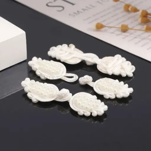 [HMB120 WHITE] Frog Fastener with Chinese Knot & Pearl Accent Closure Button