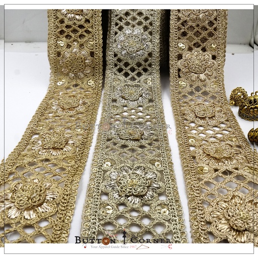 Fancy Metallic Yarn Lace