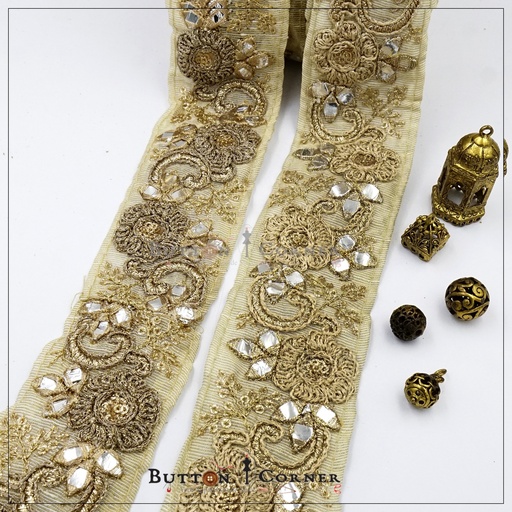 Fancy Metallic Yarn Embroidery Lace