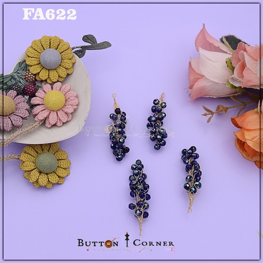 Fancy Twig Bunch Pearl Button