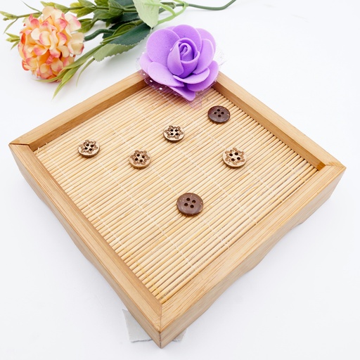 Etched Burnt 4 Hole Coconut Button