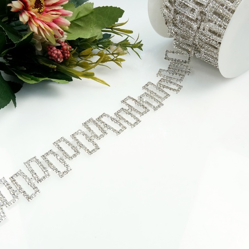 [LSM-067/LA-216] Rectangle Shape Fancy Diamonds Chain