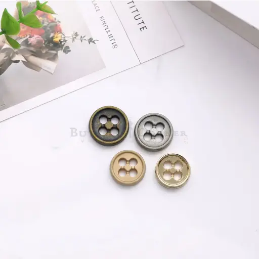 Thick Border Solid Shape 4-Hole Shirt Button