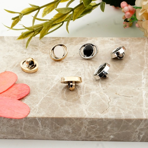 Oval Shape Shank Button