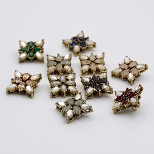 Fancy Kundan Button