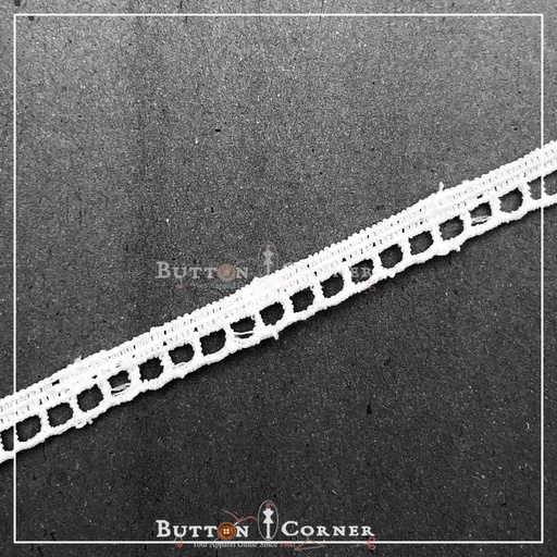 One Side Border Shuttle Lace