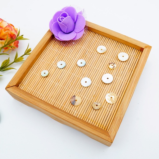 Agoya Japan Sequence Shell Button