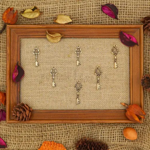 Design Key Shape Pendant