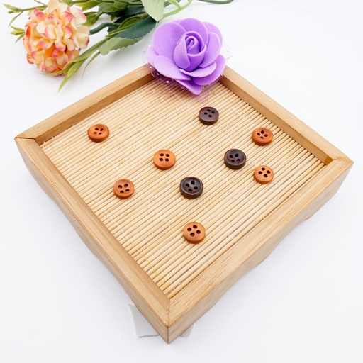 Deep Centre Rasie Border Wooden Shirt Button