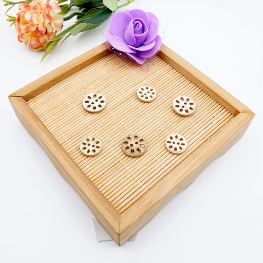 Engrave Flower Coconut Button