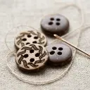 Blade Design 4 Hole Coconut Button