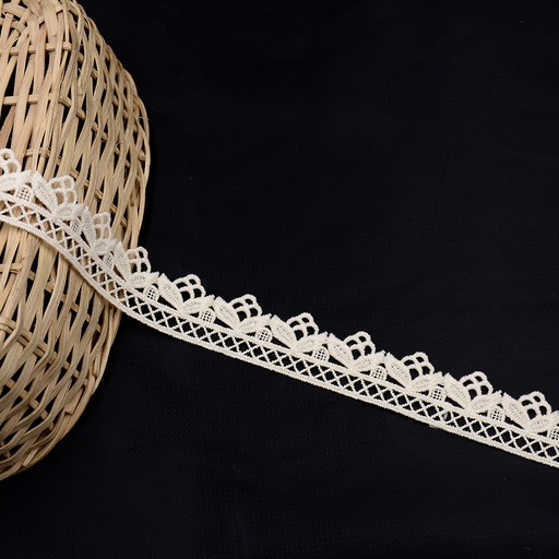 One Side Border Shuttle Lace